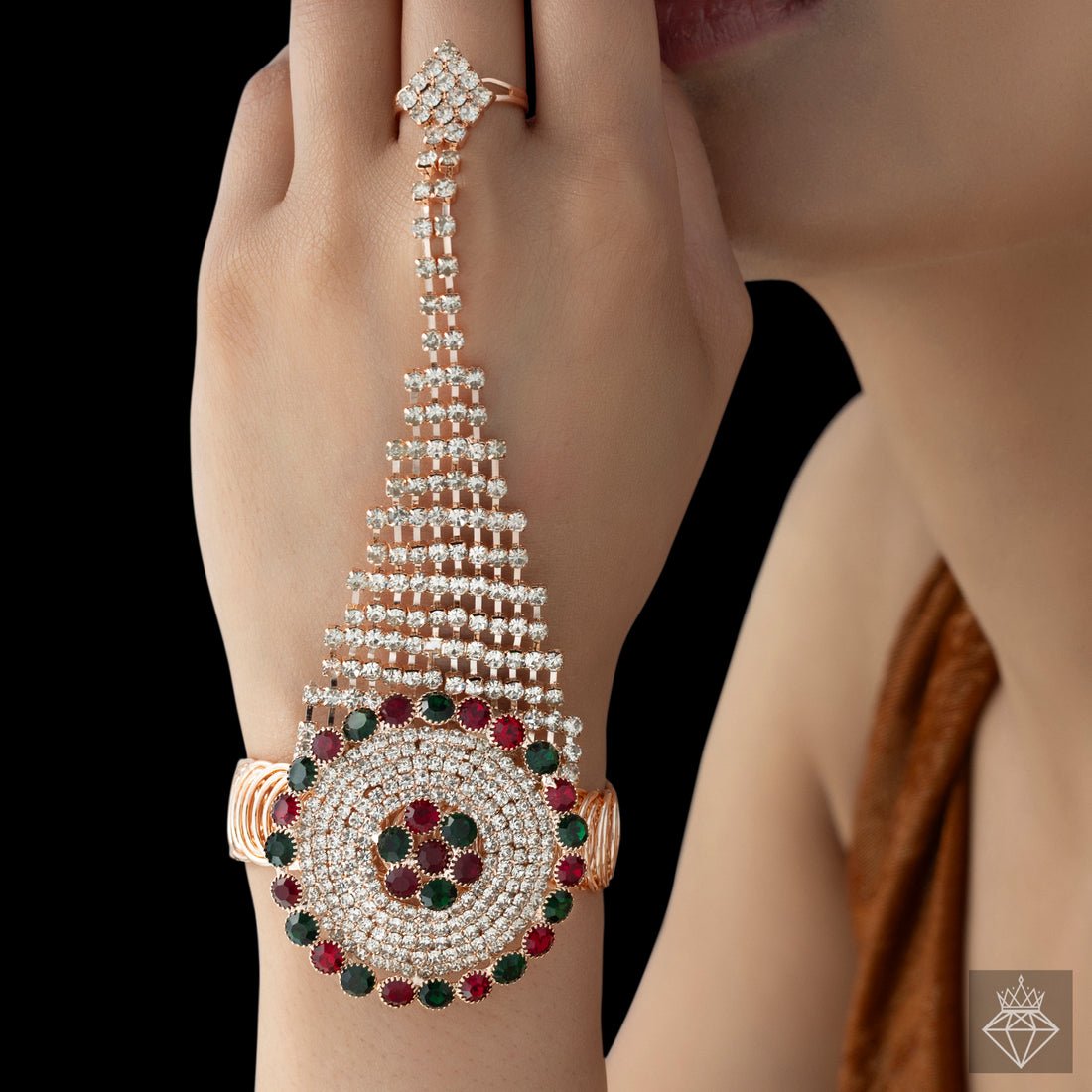 EYRA Bracelet Anti-Tarnish Crystal Bangle