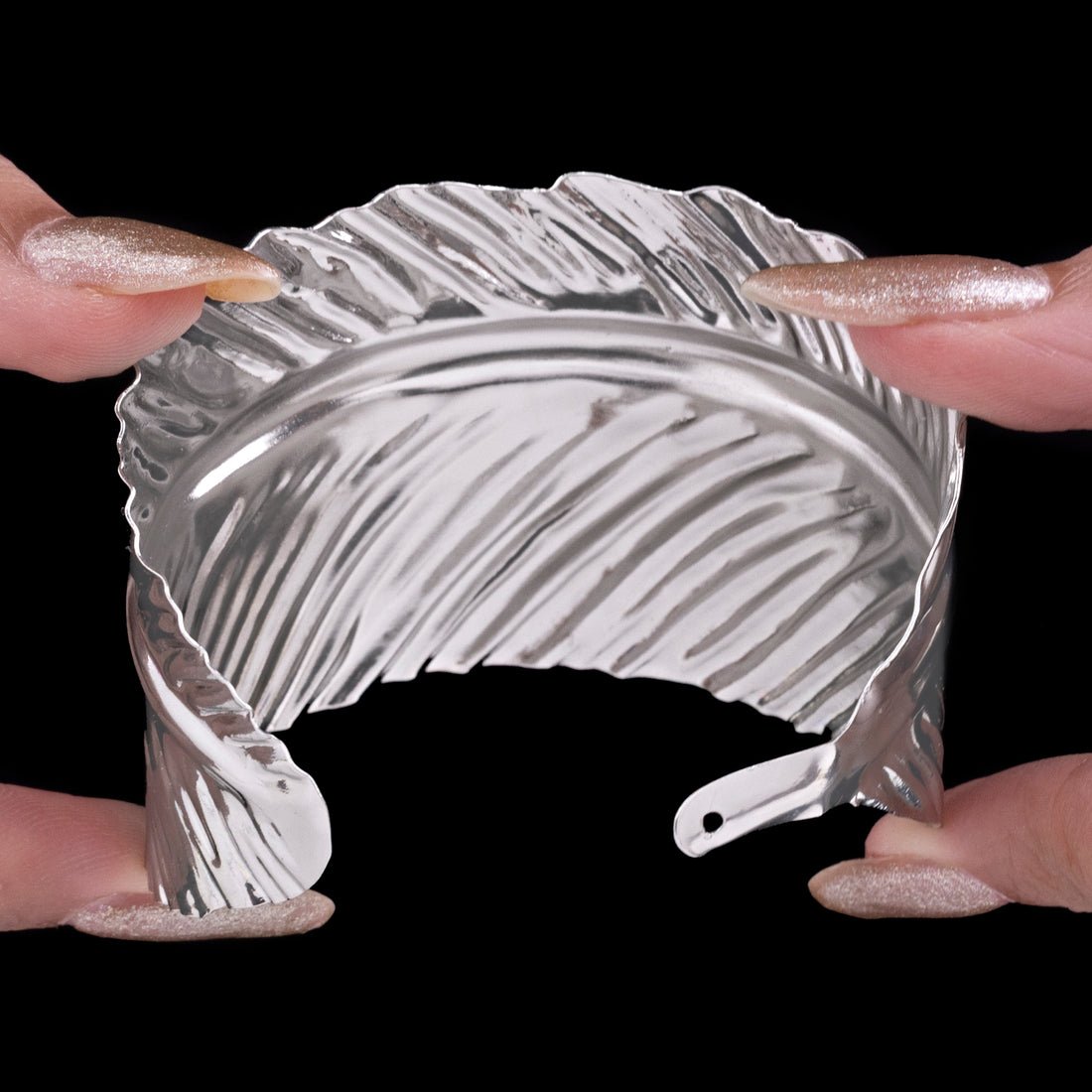 EYRA Bracelet Anti-Tarnish Silver Leaf Bangle (Adjustable Size)