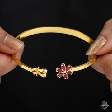 EYRA Bracelet Anti-Tarnish Ruby Flower Bangle (Adjustable Size)