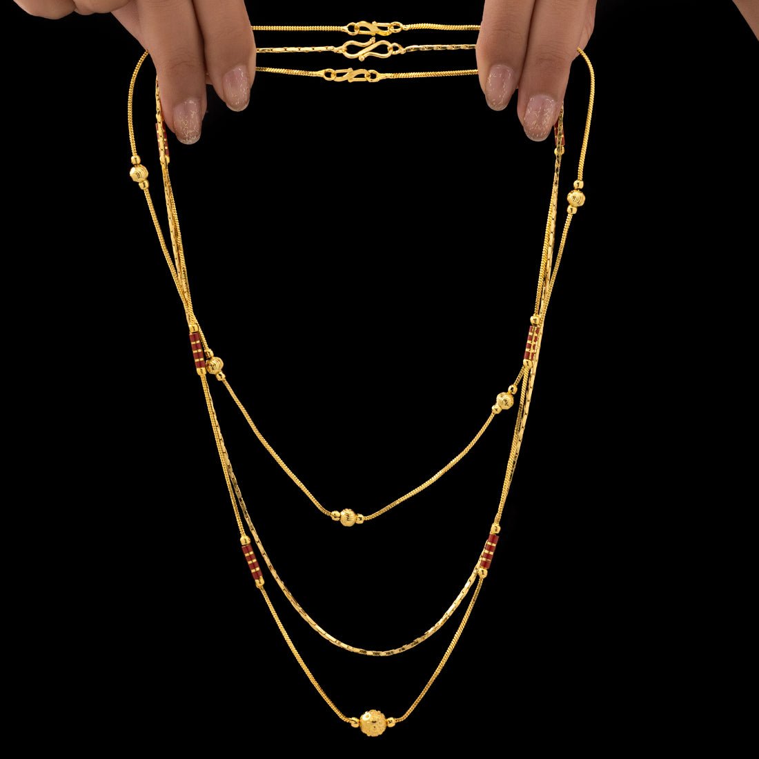 EYRA Necklace Anti-Tarnish Triple-Layer Gold-Plated Chain