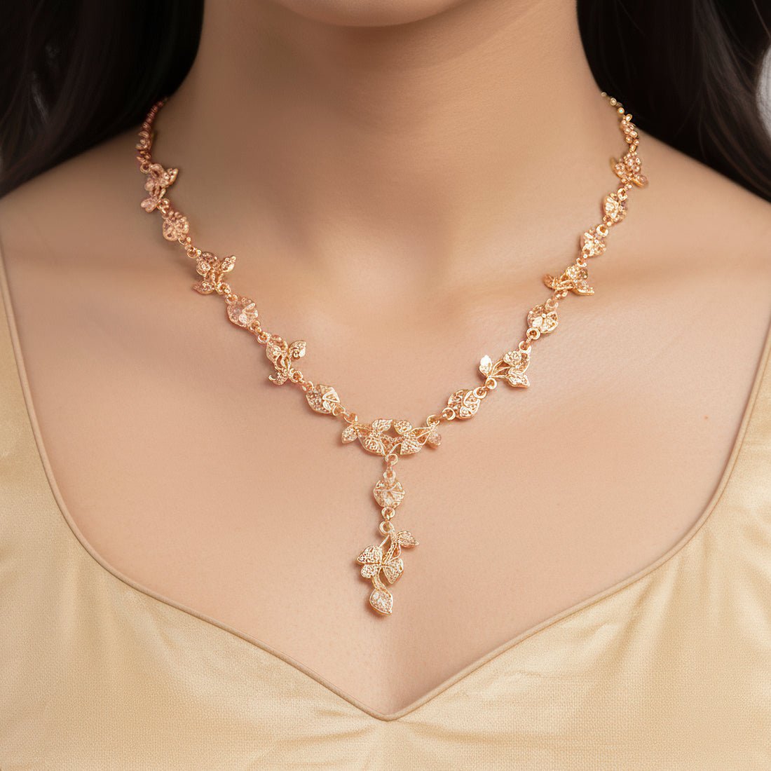 EYRA Necklace Anti-Tarnish Leaves Set With Earrings