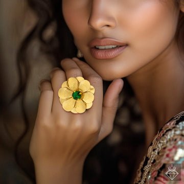 EYRA Ring Anti-Tarnish Daffodil (Adjustable Size)