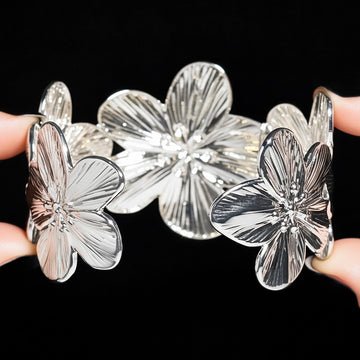 EYRA Bracelet Anti-Tarnish Silver Lily Flower