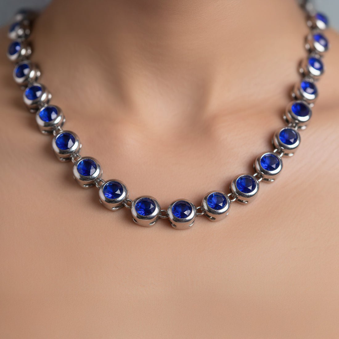 EYRA Necklace Anti-Tarnish AD Set With Earrings