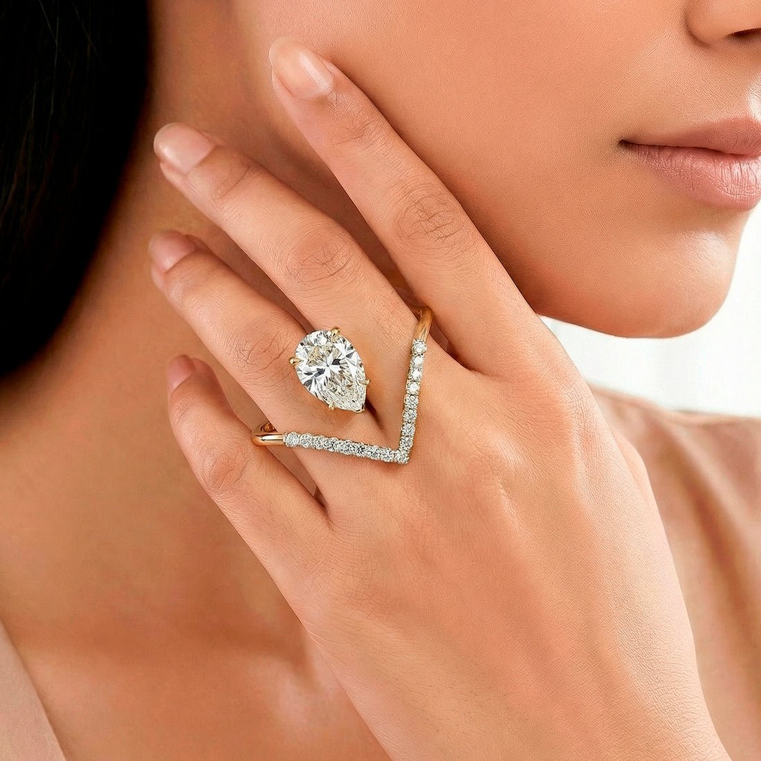 EYRA Ring Anti-Tarnish Invisible Pear Stone Statement